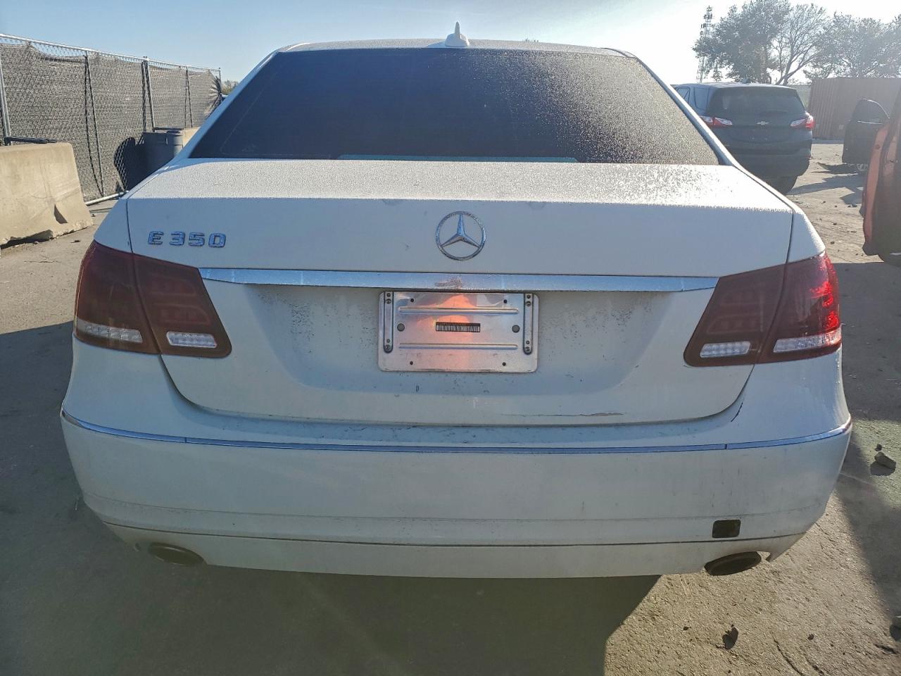 2011 MERCEDES-BENZ E 350 photo 6