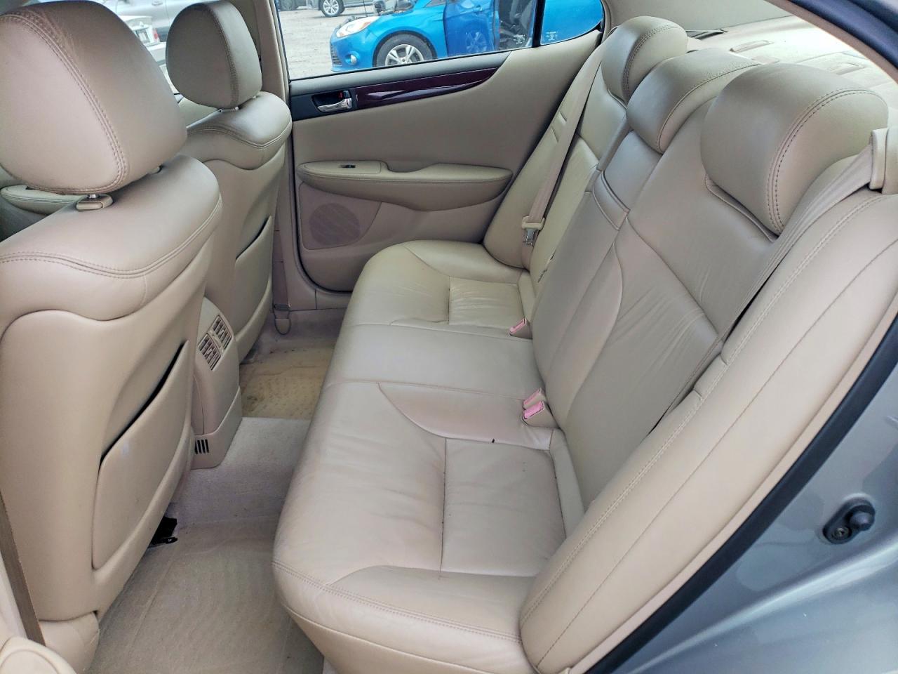 2003 LEXUS ES 300 photo 10