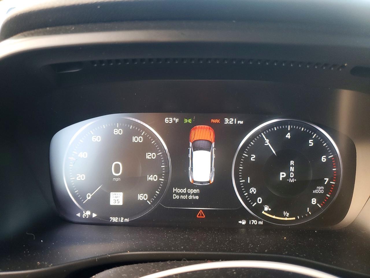 2019 VOLVO XC40 T5 MOMENTUM photo 9