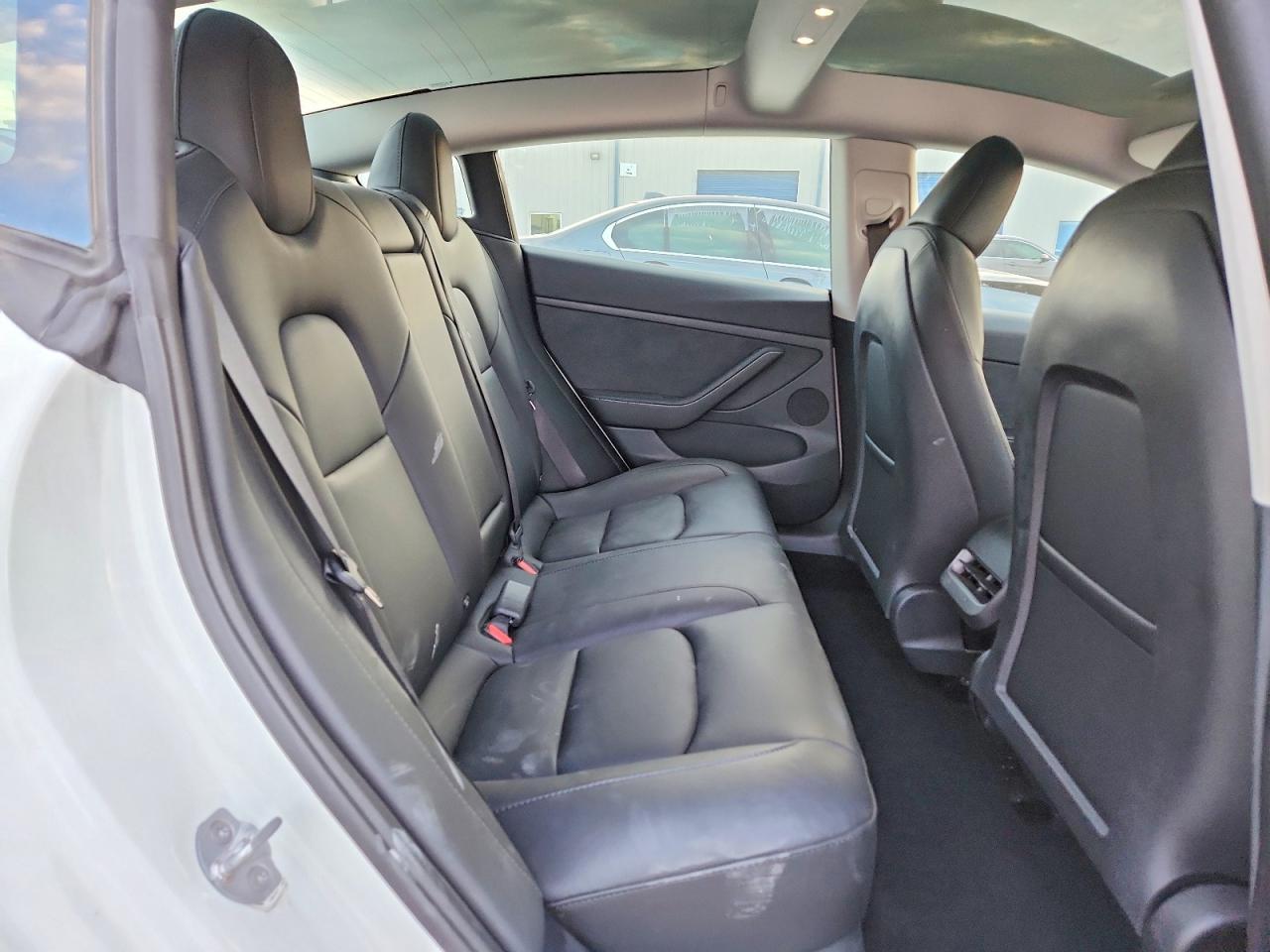 2023 TESLA MODEL 3 photo 19