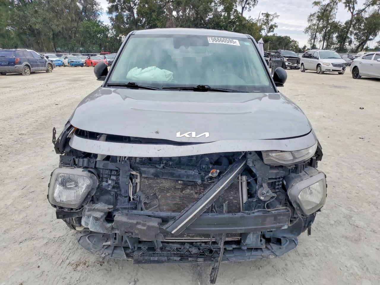 2022 KIA SOUL LX photo 5