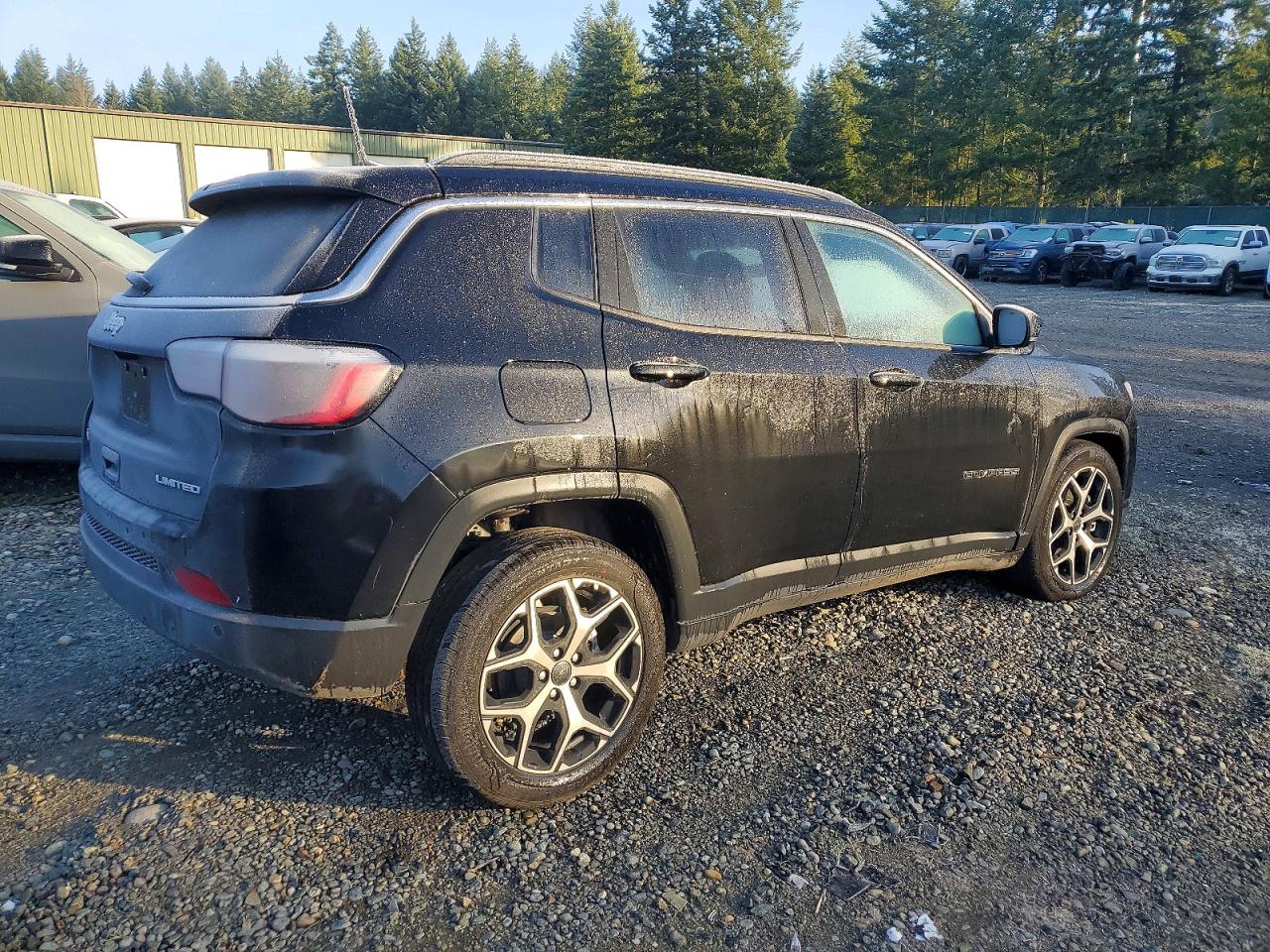 2025 JEEP COMPASS LIMITED photo 3