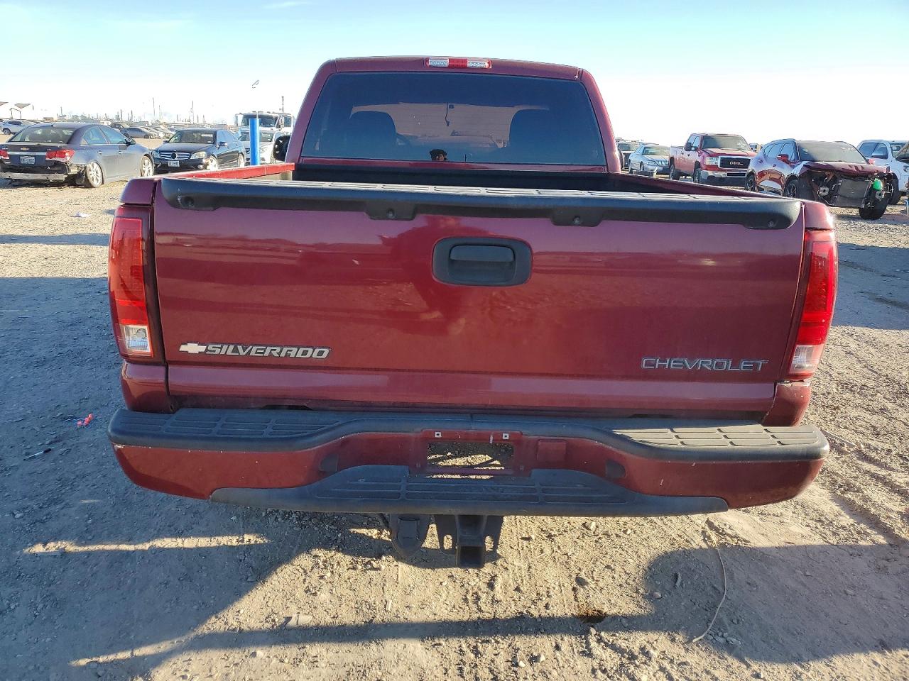 2004 CHEVROLET SILVERADO C1500 photo 6