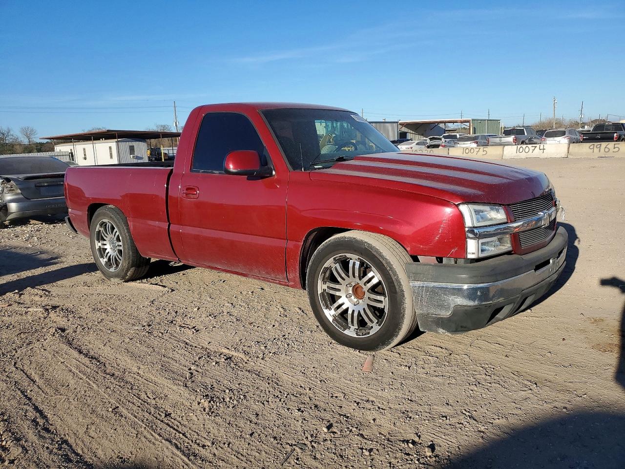 2004 CHEVROLET SILVERADO C1500 photo 4