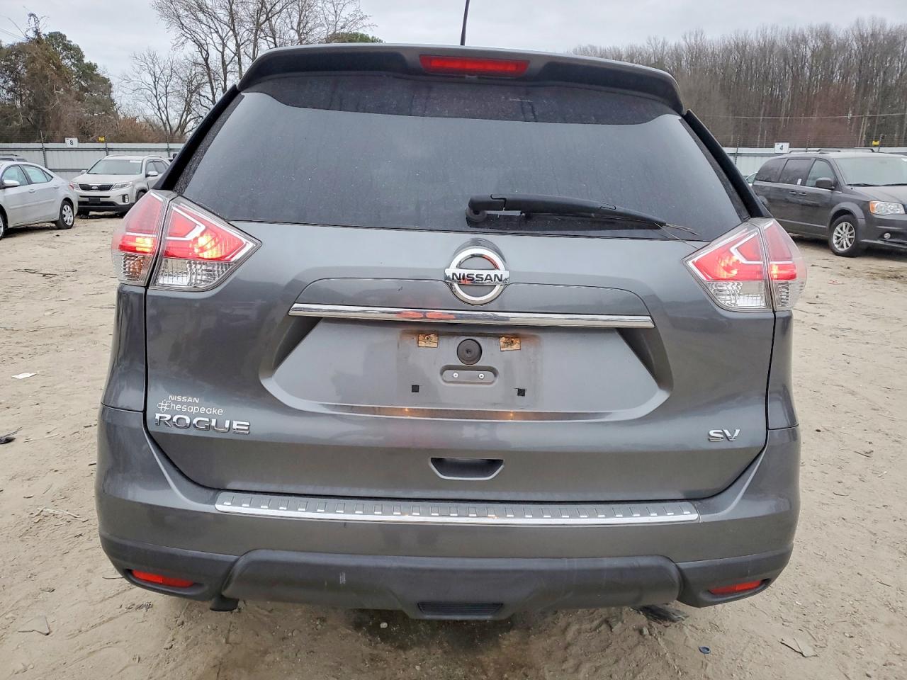 2016 NISSAN ROGUE S photo 6