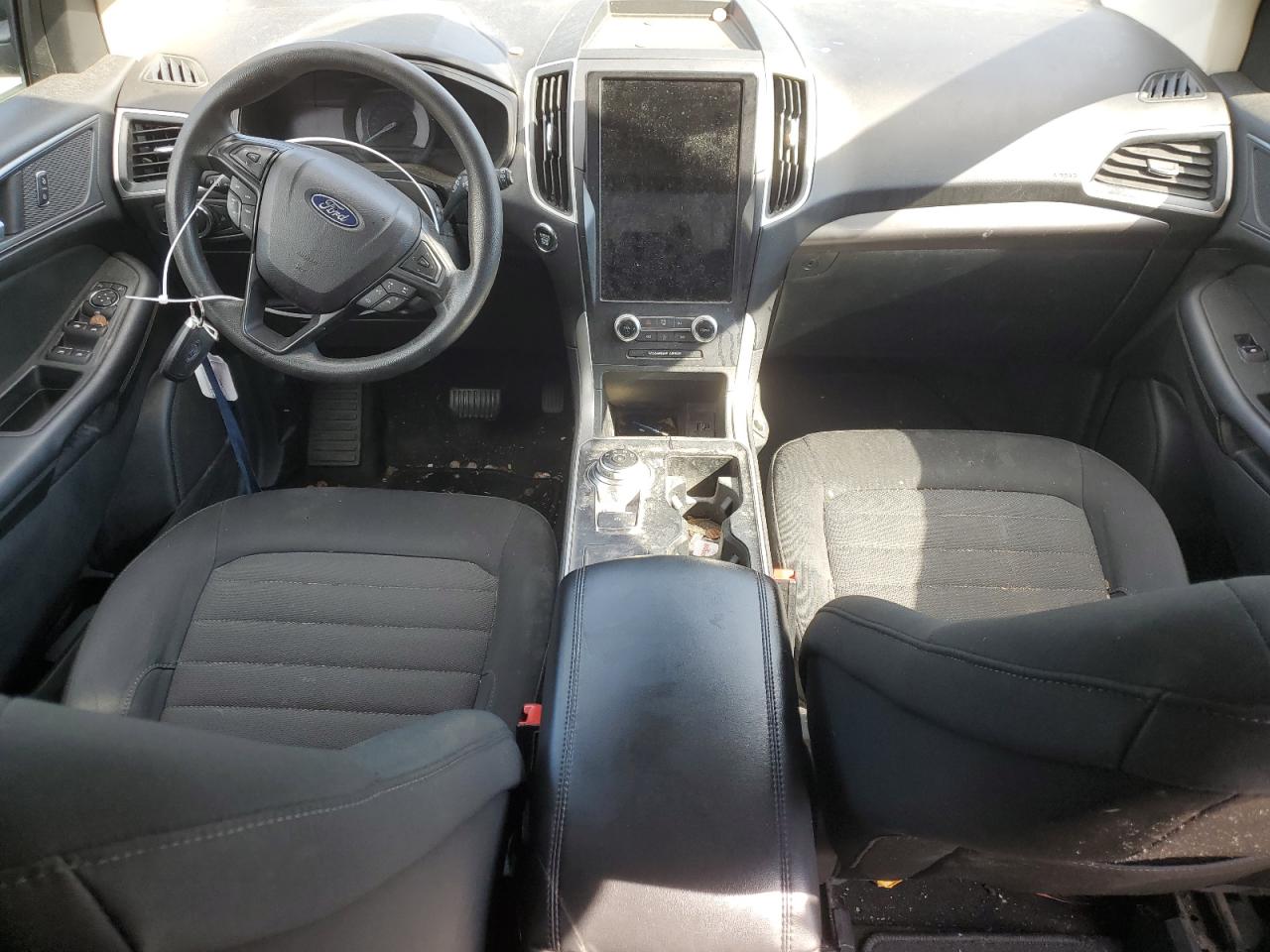 2024 FORD EDGE SE photo 8