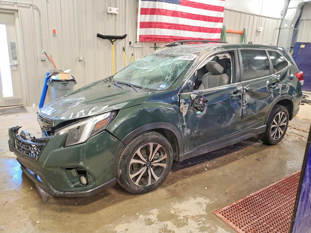2024 SUBARU FORESTER