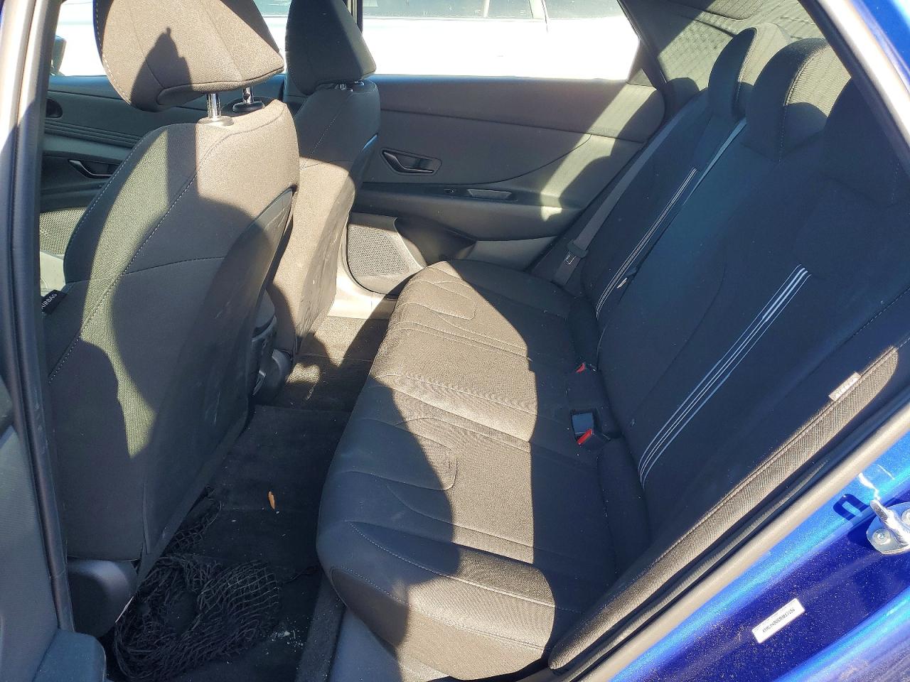 2025 HYUNDAI ELANTRA SEL SPORT photo 19