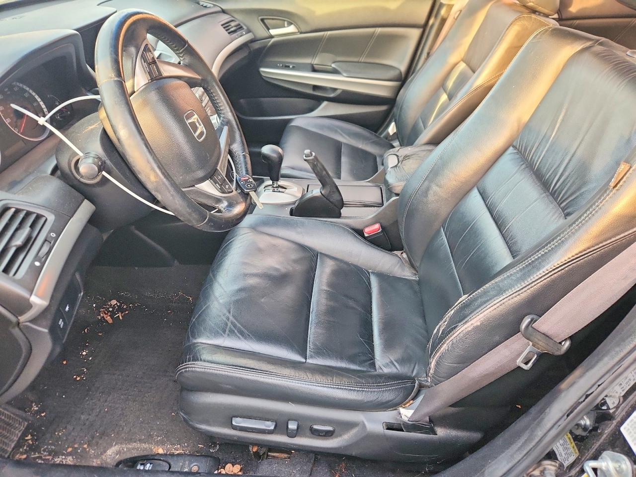 2010 HONDA ACCORD EXL photo 19