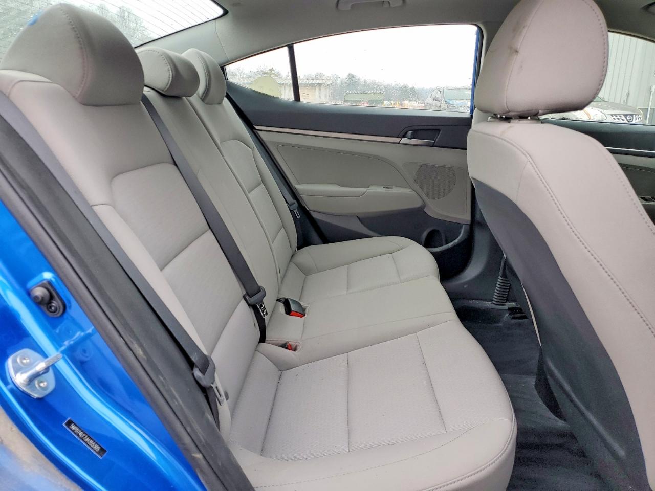 2018 HYUNDAI ELANTRA SE photo 28