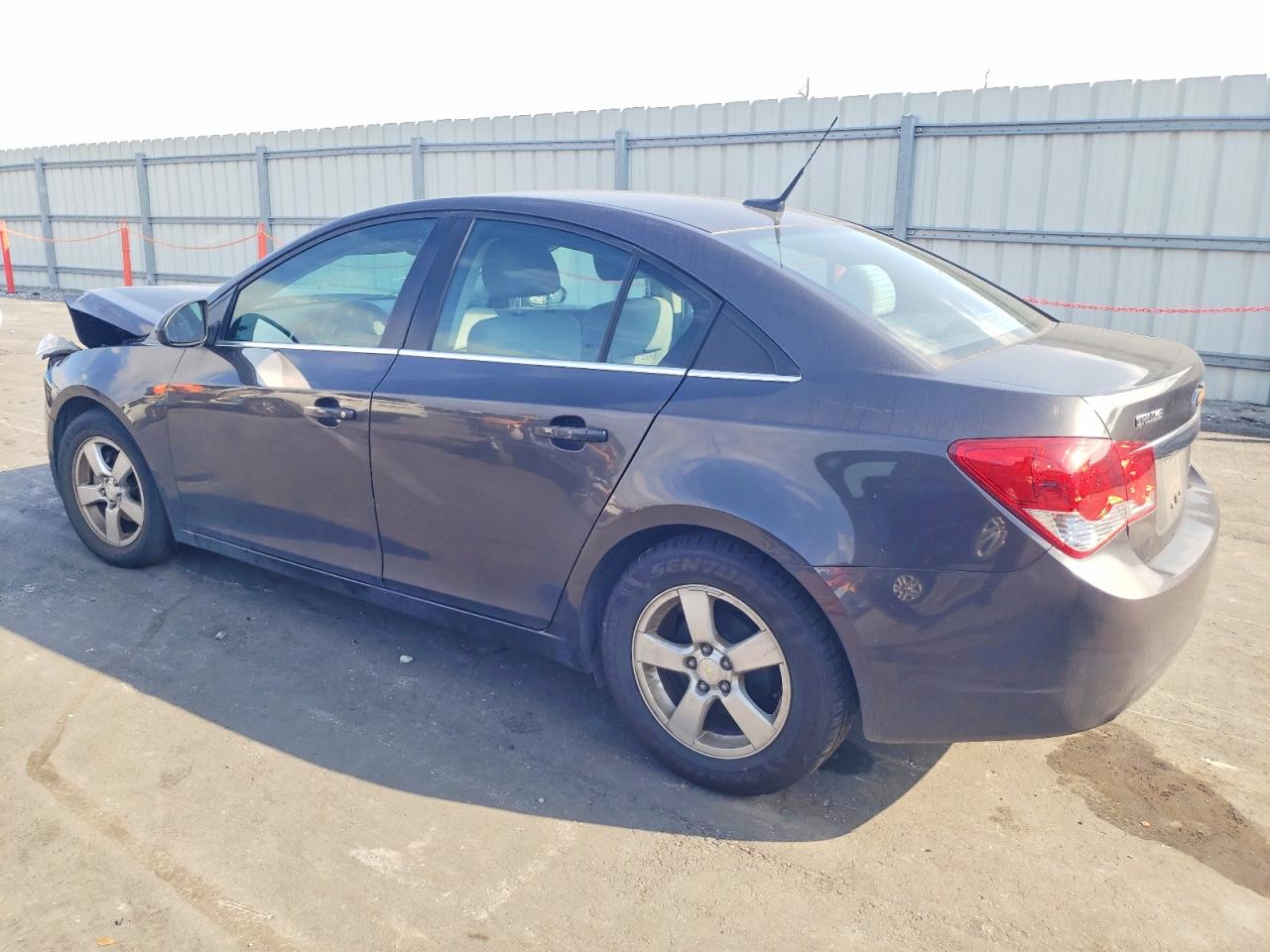 2014 CHEVROLET CRUZE LT photo 3