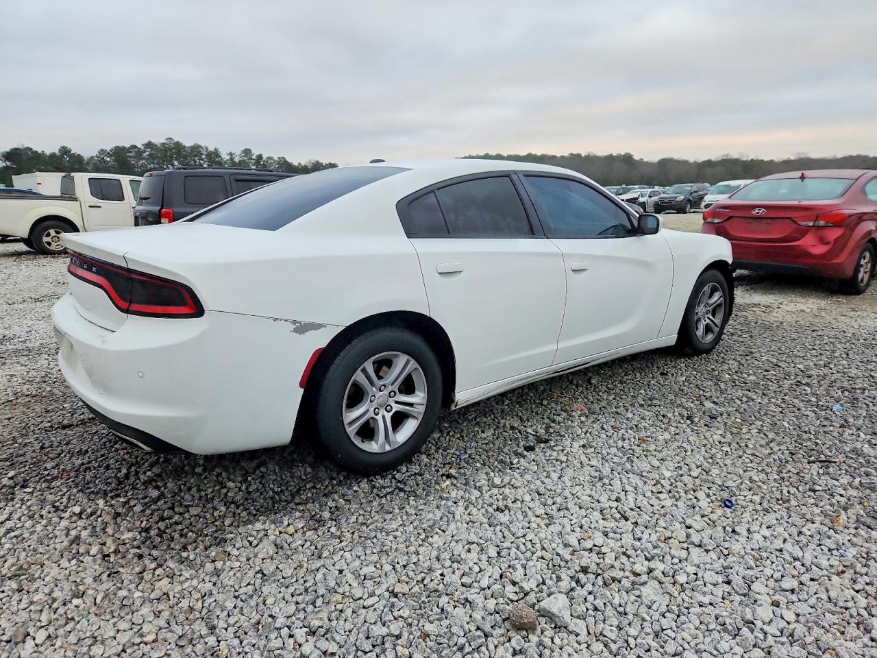2016 DODGE CHARGER SE photo 3
