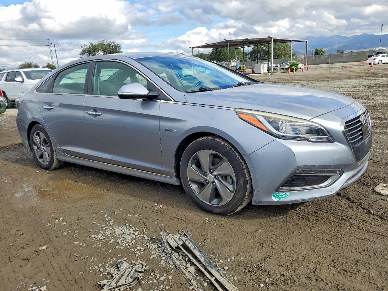 2016 HYUNDAI SONATA PLUG-IN HYBRID photo 4