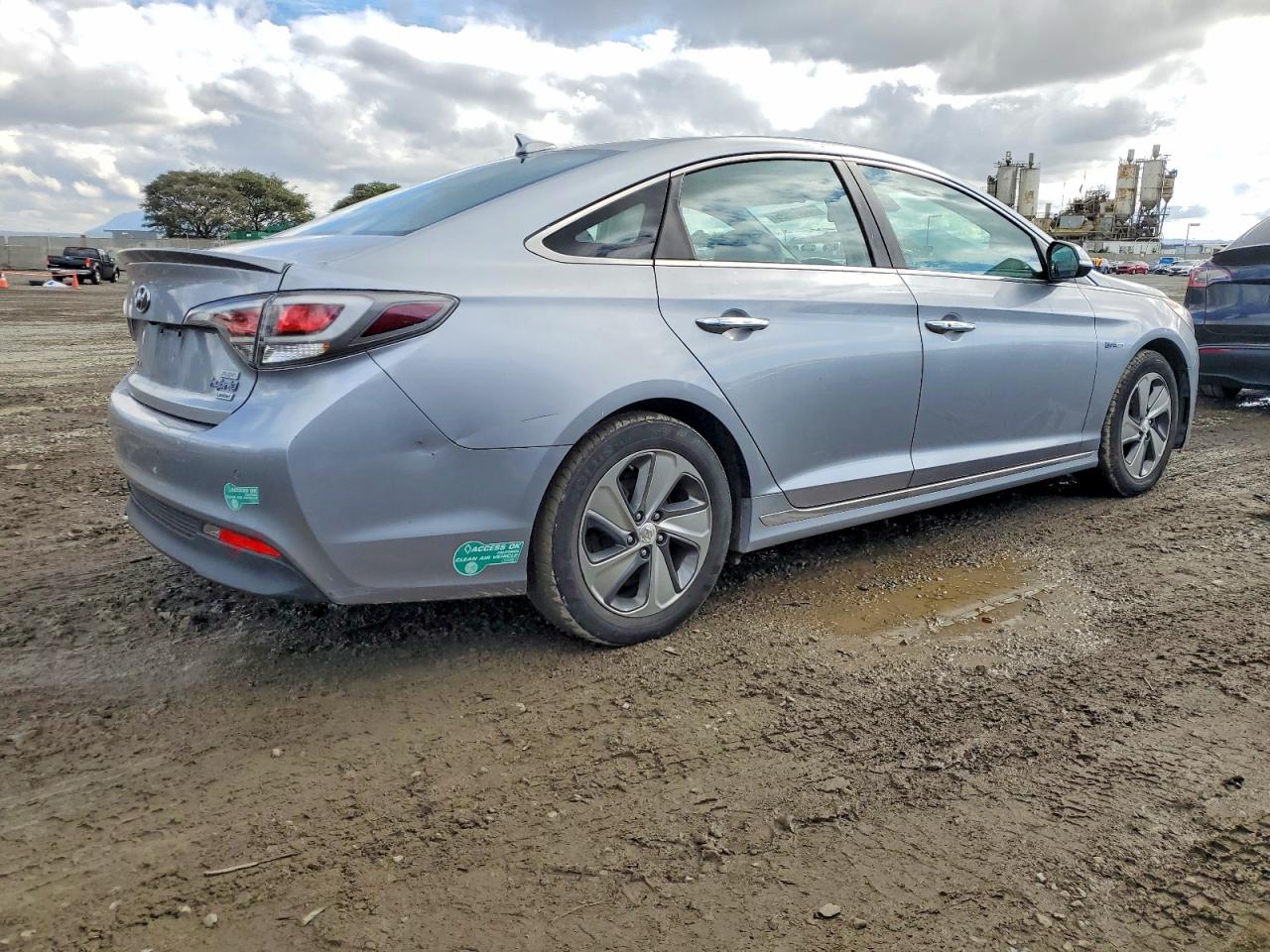 2016 HYUNDAI SONATA PLUG-IN HYBRID photo 3