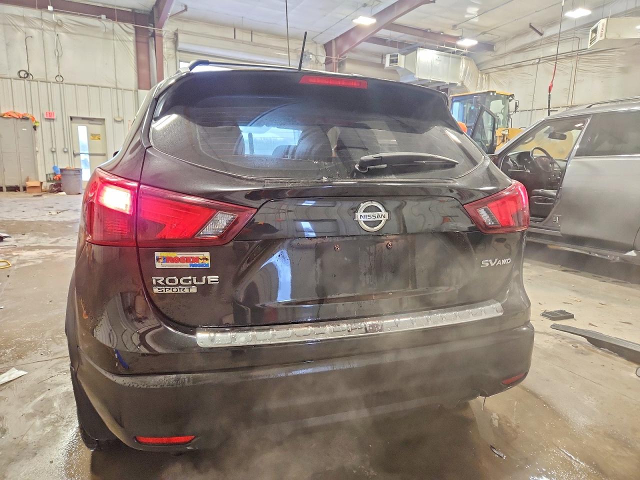 2018 NISSAN ROGUE SPORT S photo 11