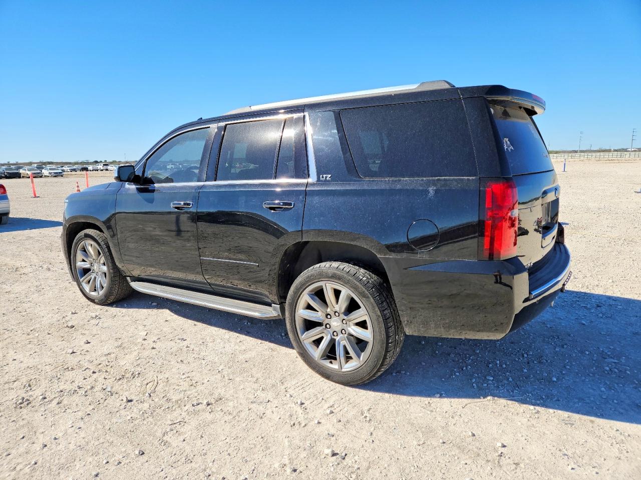 2016 CHEVROLET TAHOE K1500 LTZ photo 3