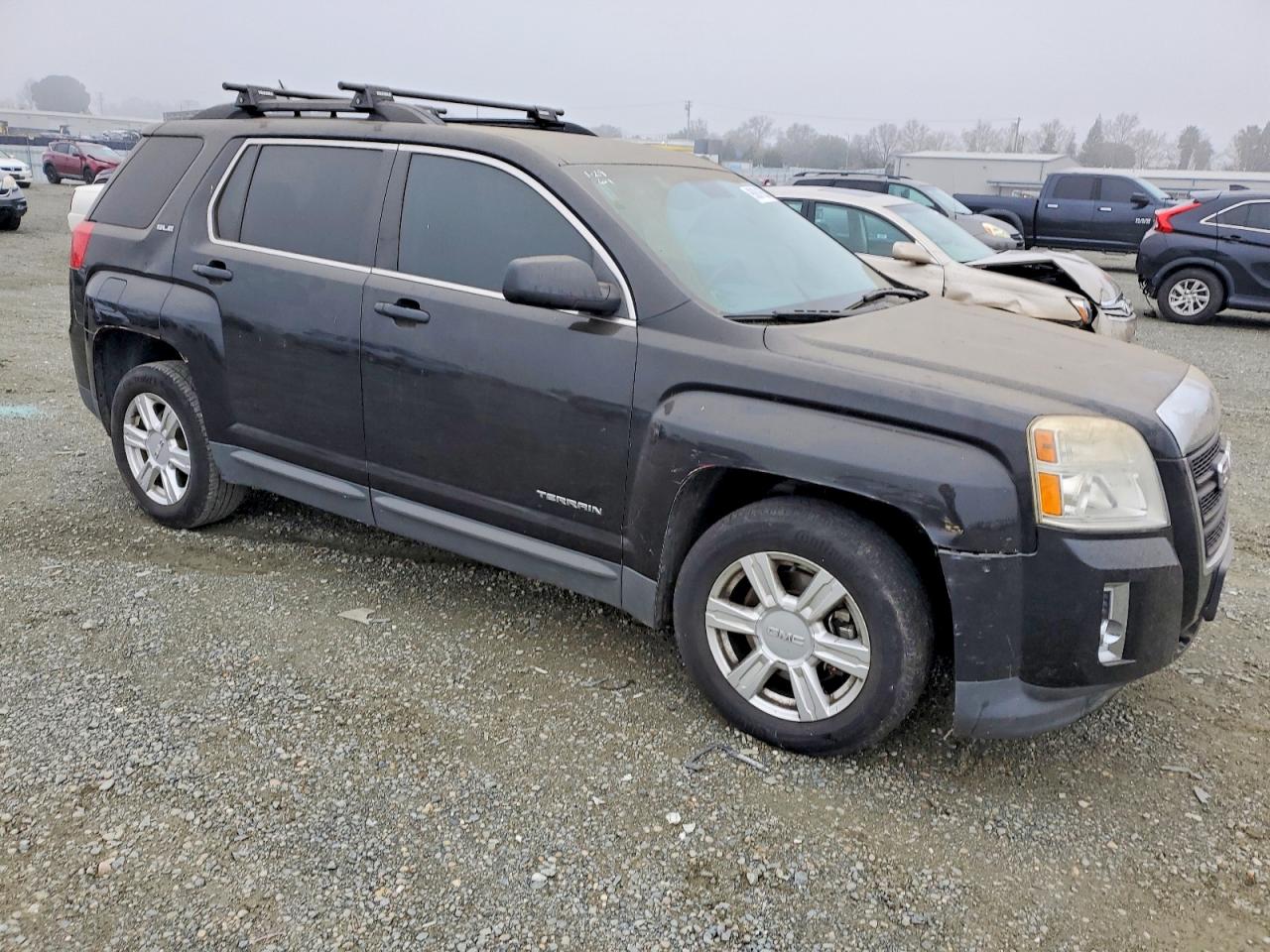 2015 GMC TERRAIN SLE photo 4