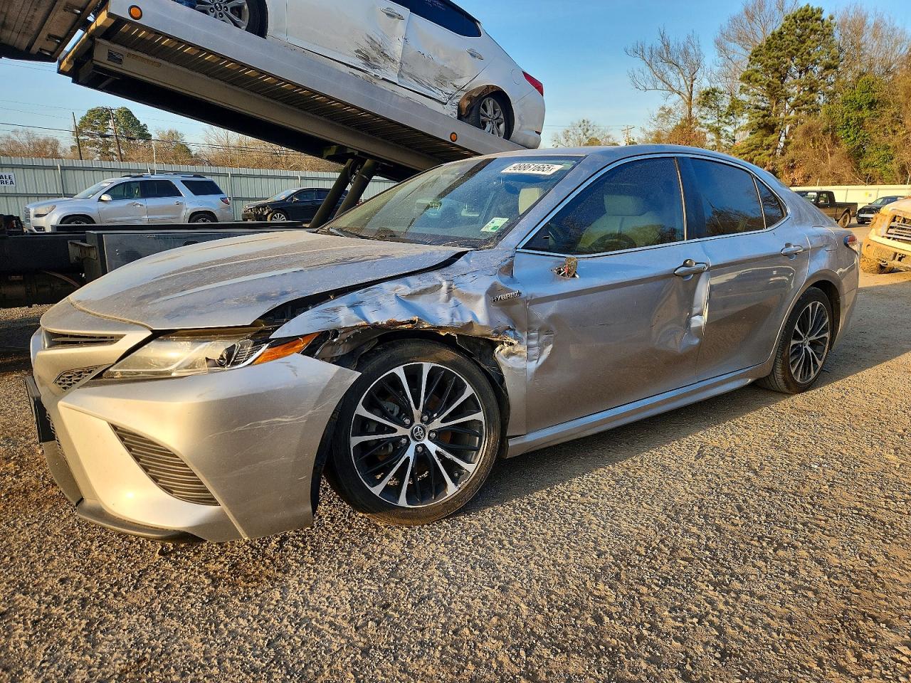 2019 TOYOTA CAMRY
