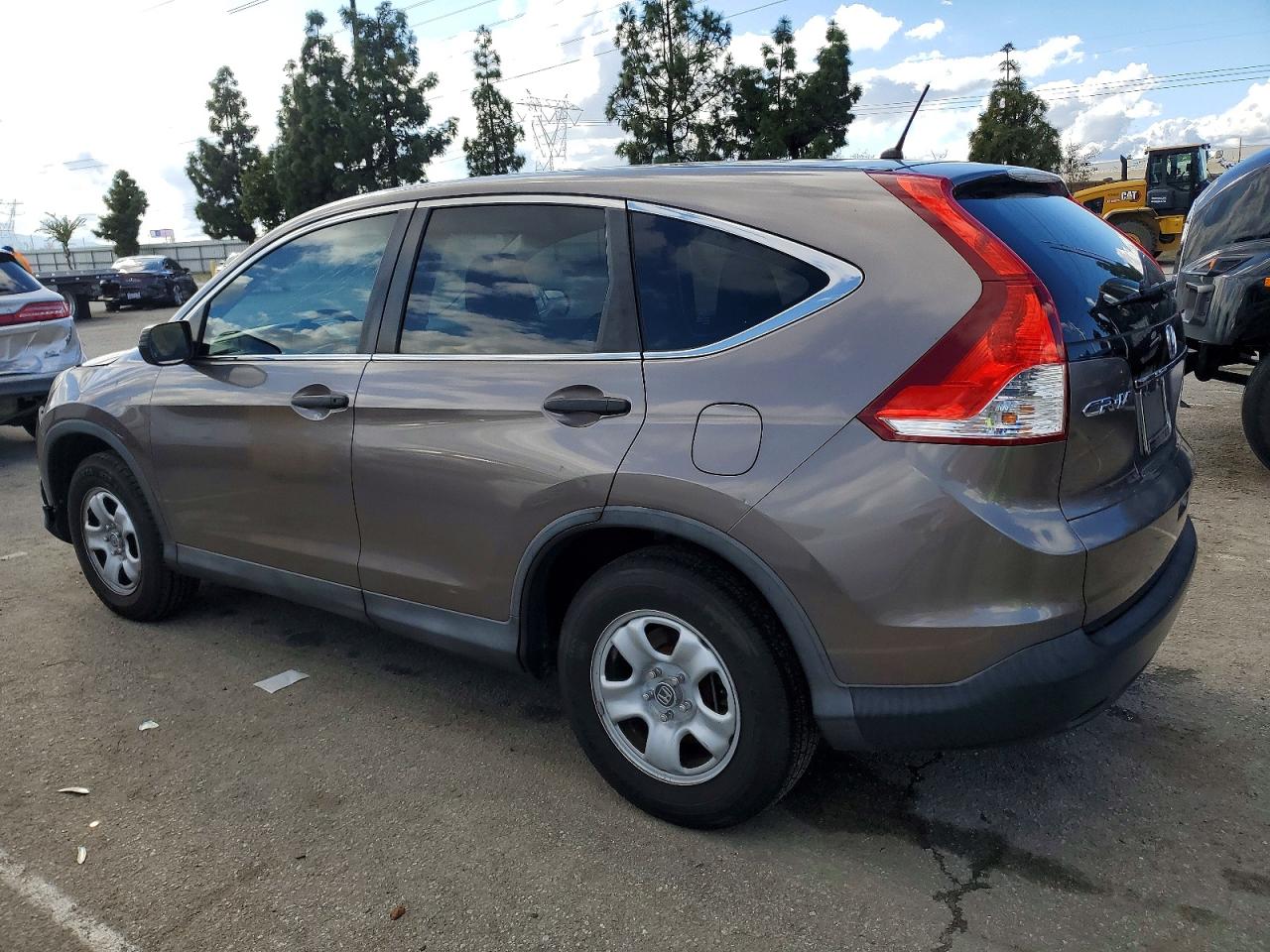 2014 HONDA CR-V LX photo 2