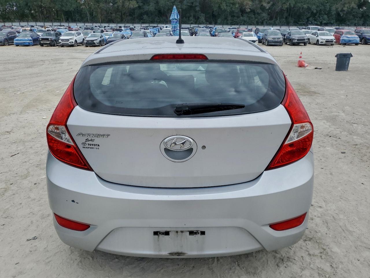 2017 HYUNDAI ACCENT SE photo 11