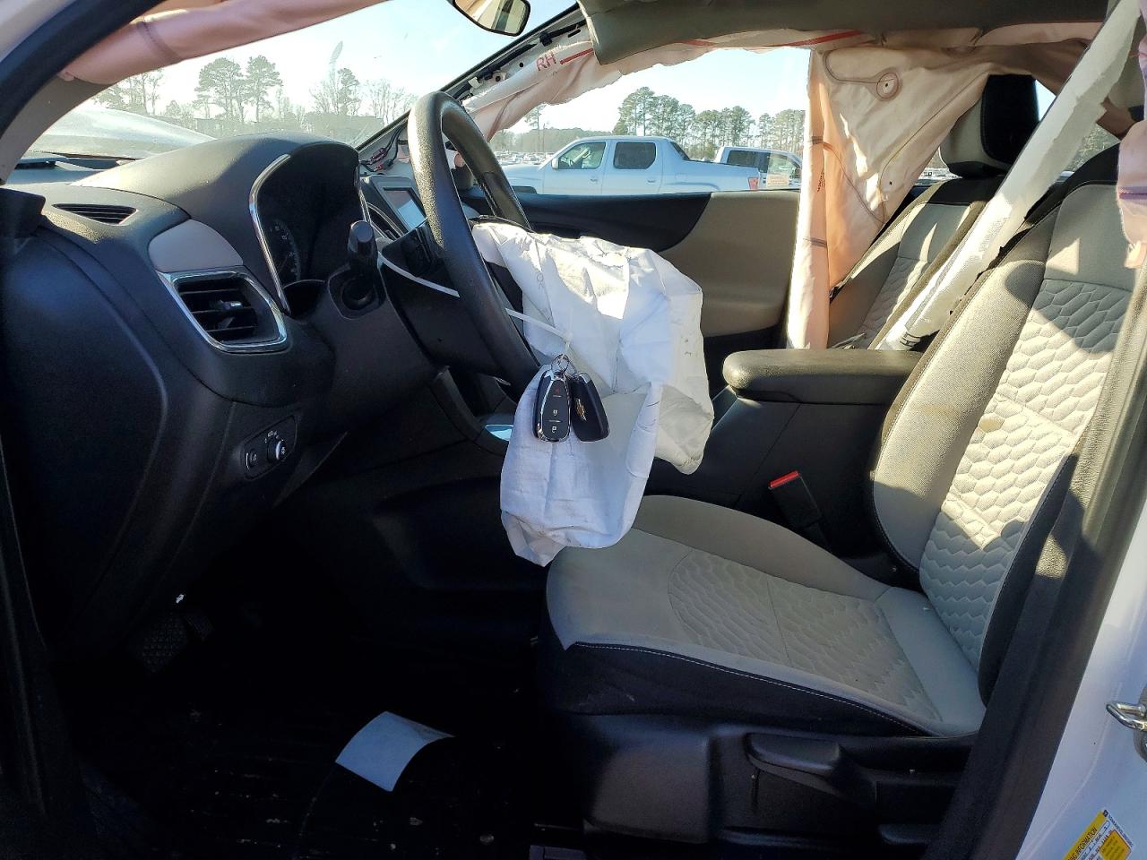 2020 CHEVROLET EQUINOX LS photo 7