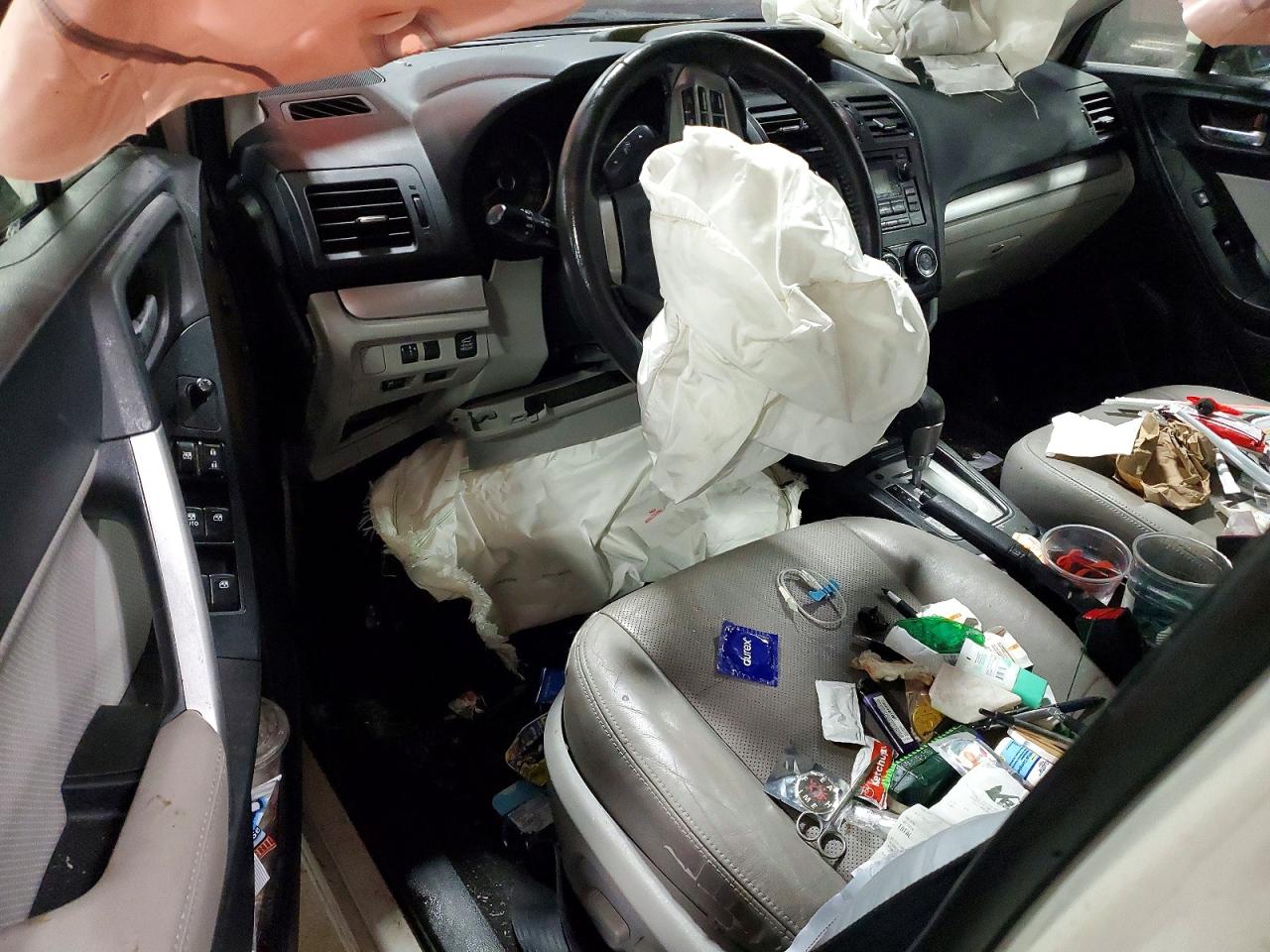 2015 SUBARU FORESTER 2.5I LIMITED photo 8