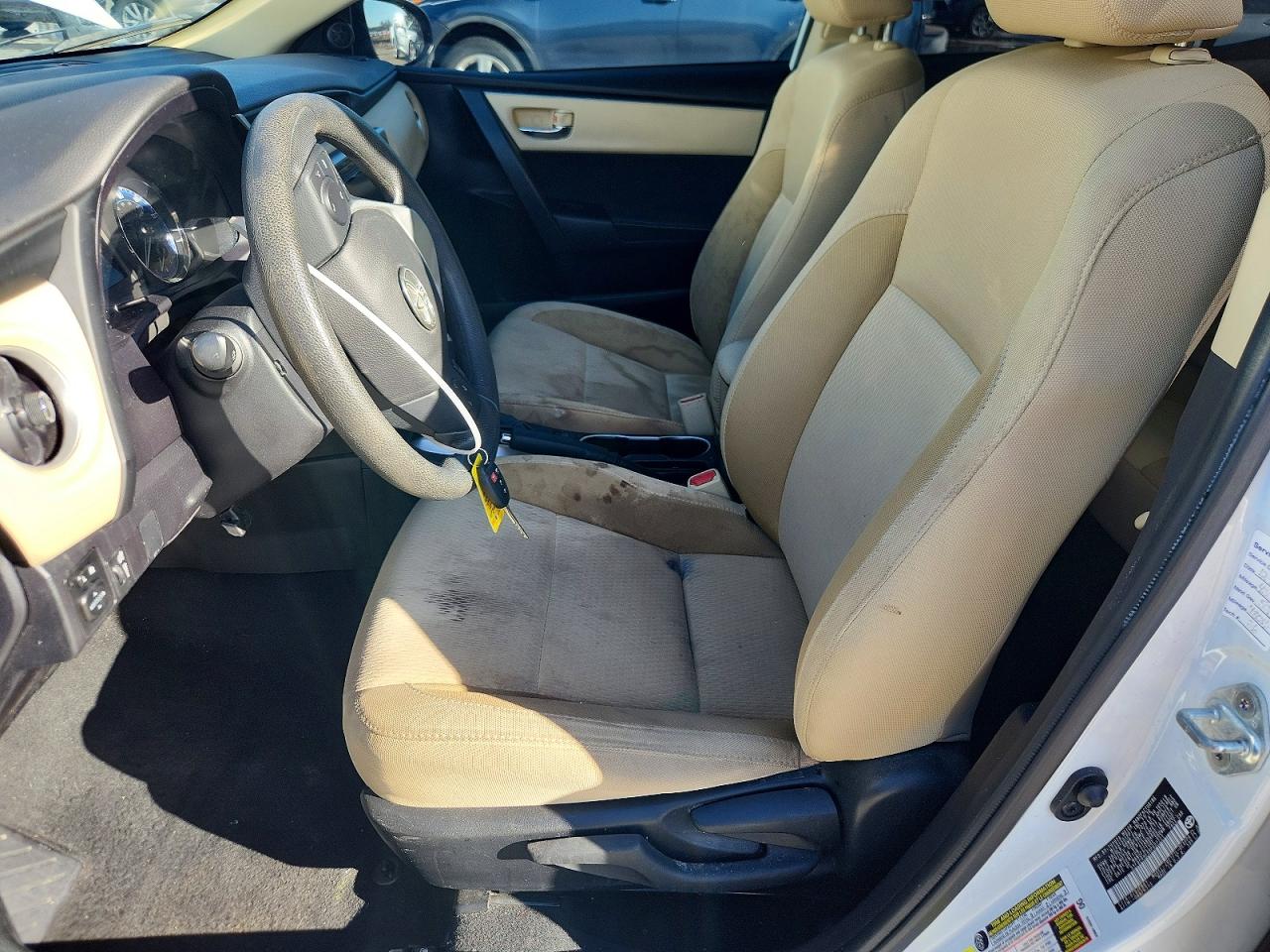 2017 TOYOTA COROLLA LE ECO photo 13