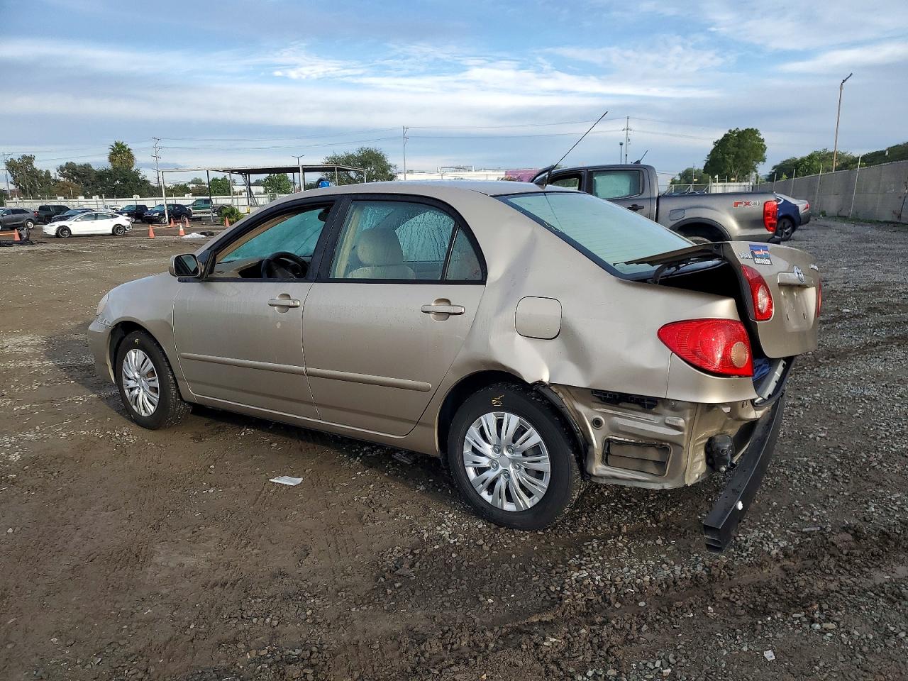 2007 TOYOTA COROLLA CE photo 2