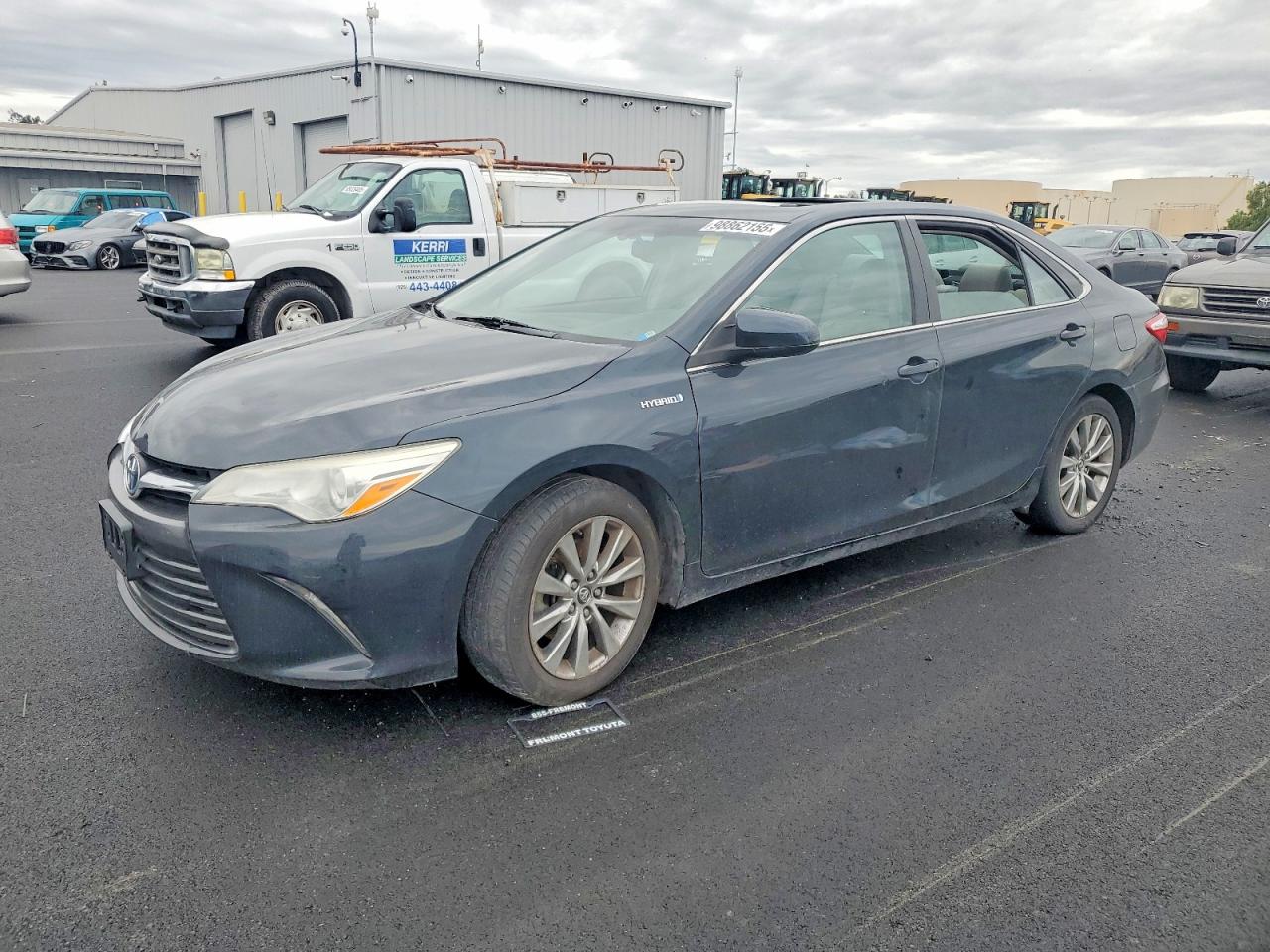 2015 TOYOTA CAMRY