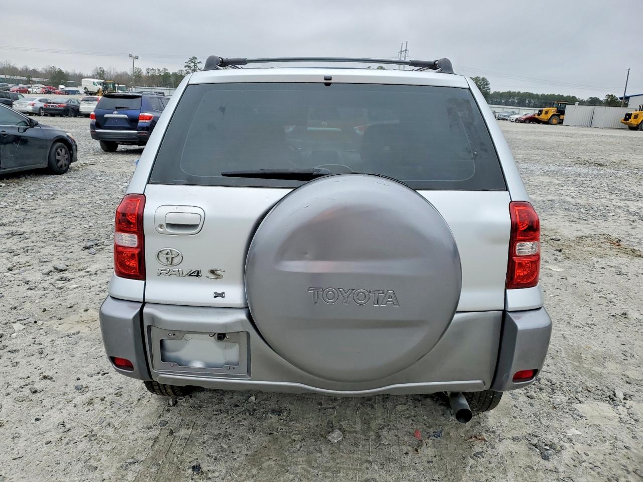 2004 TOYOTA RAV4 photo 6