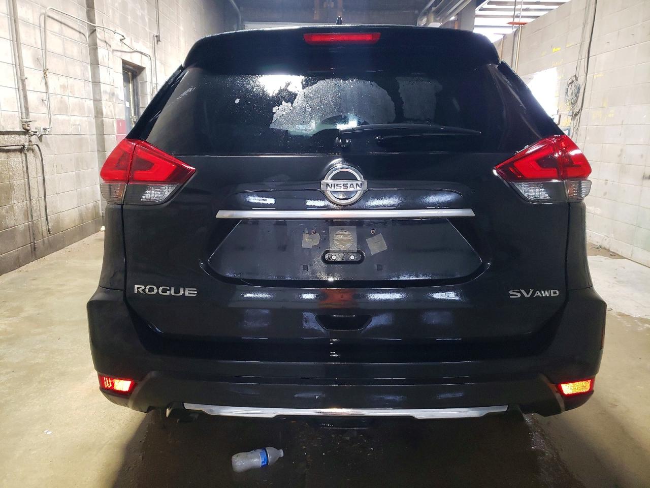 2018 NISSAN ROGUE S photo 6