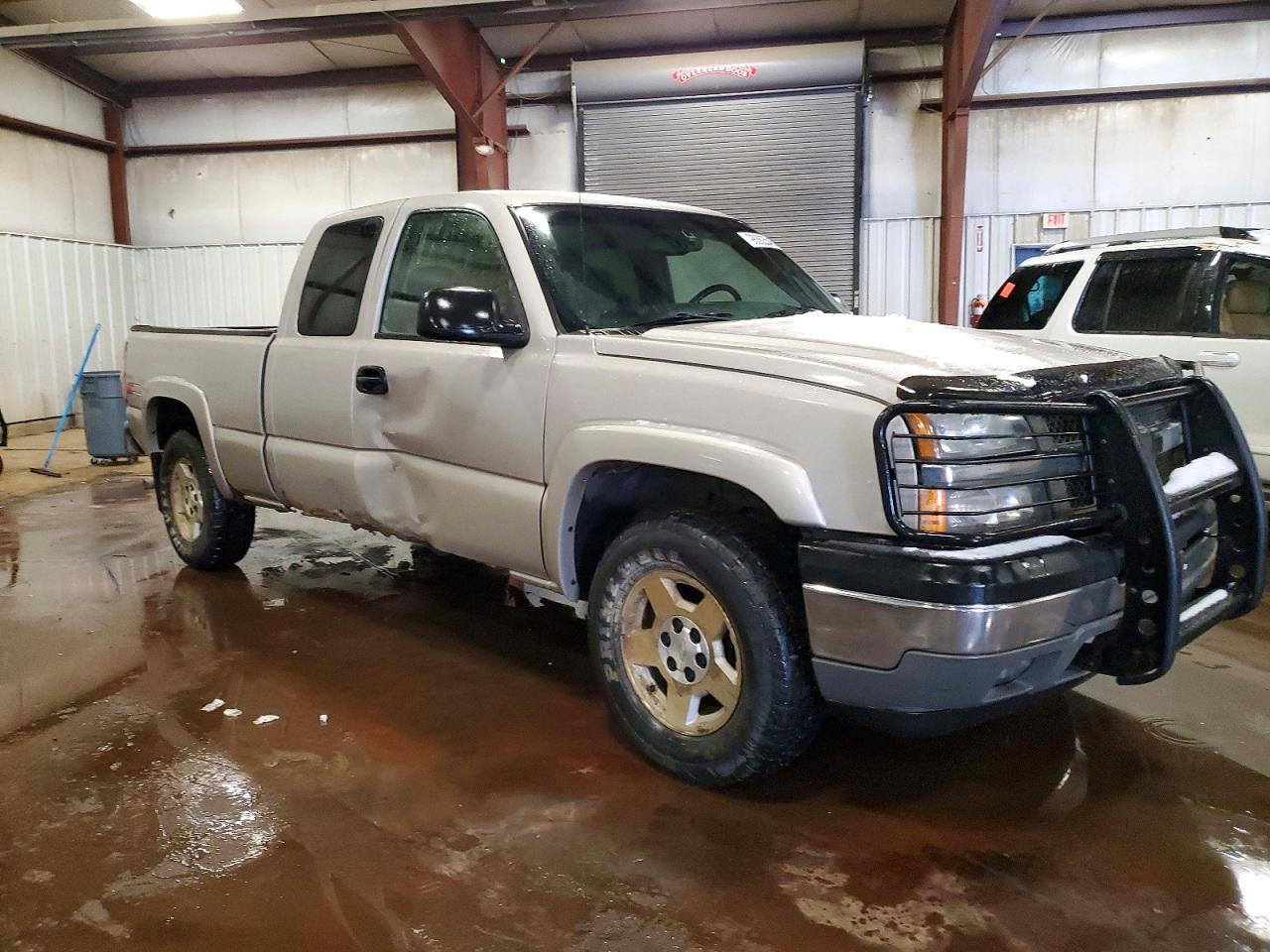 2005 CHEVROLET SILVERADO K1500 photo 7