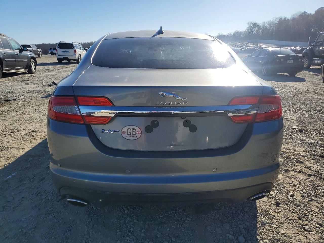 2015 JAGUAR XF 2.0T PREMIUM photo 11