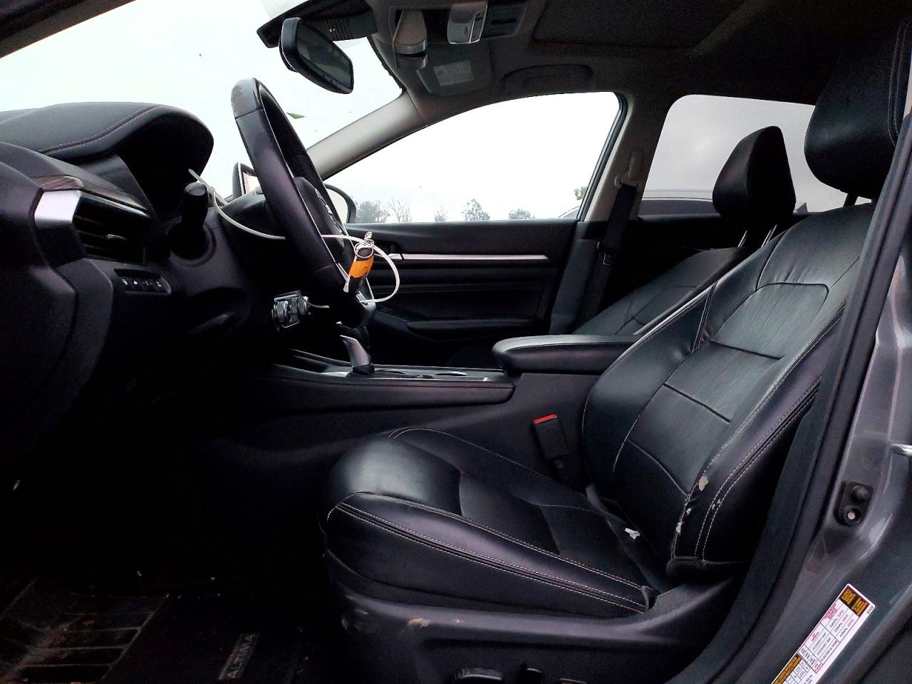 2019 NISSAN ALTIMA SL photo 13