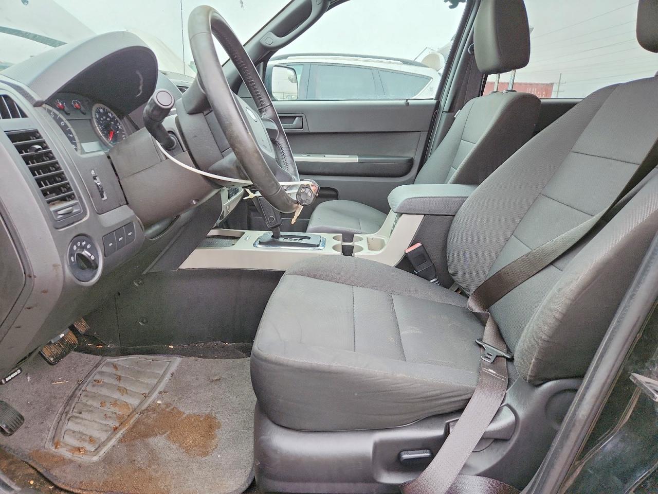 2012 FORD ESCAPE XLT photo 7