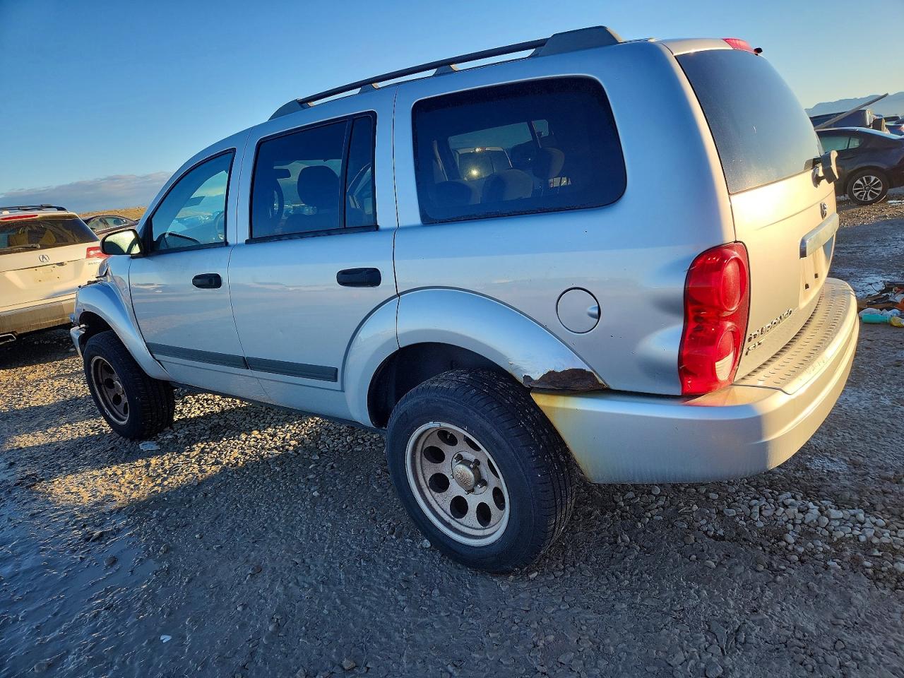 2006 DODGE DURANGO SLT photo 2
