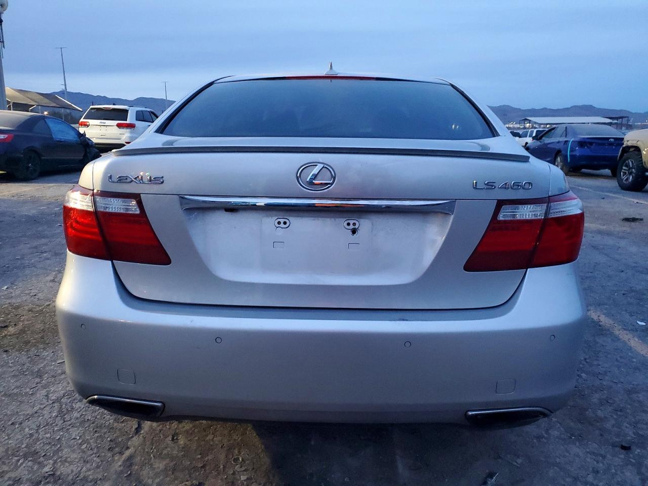 2008 LEXUS LS 460 photo 6