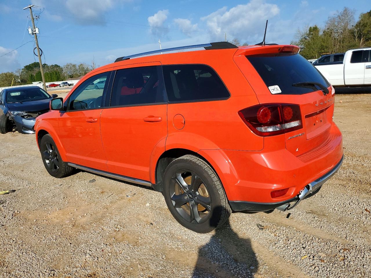 2018 DODGE JOURNEY CROSSROAD photo 2