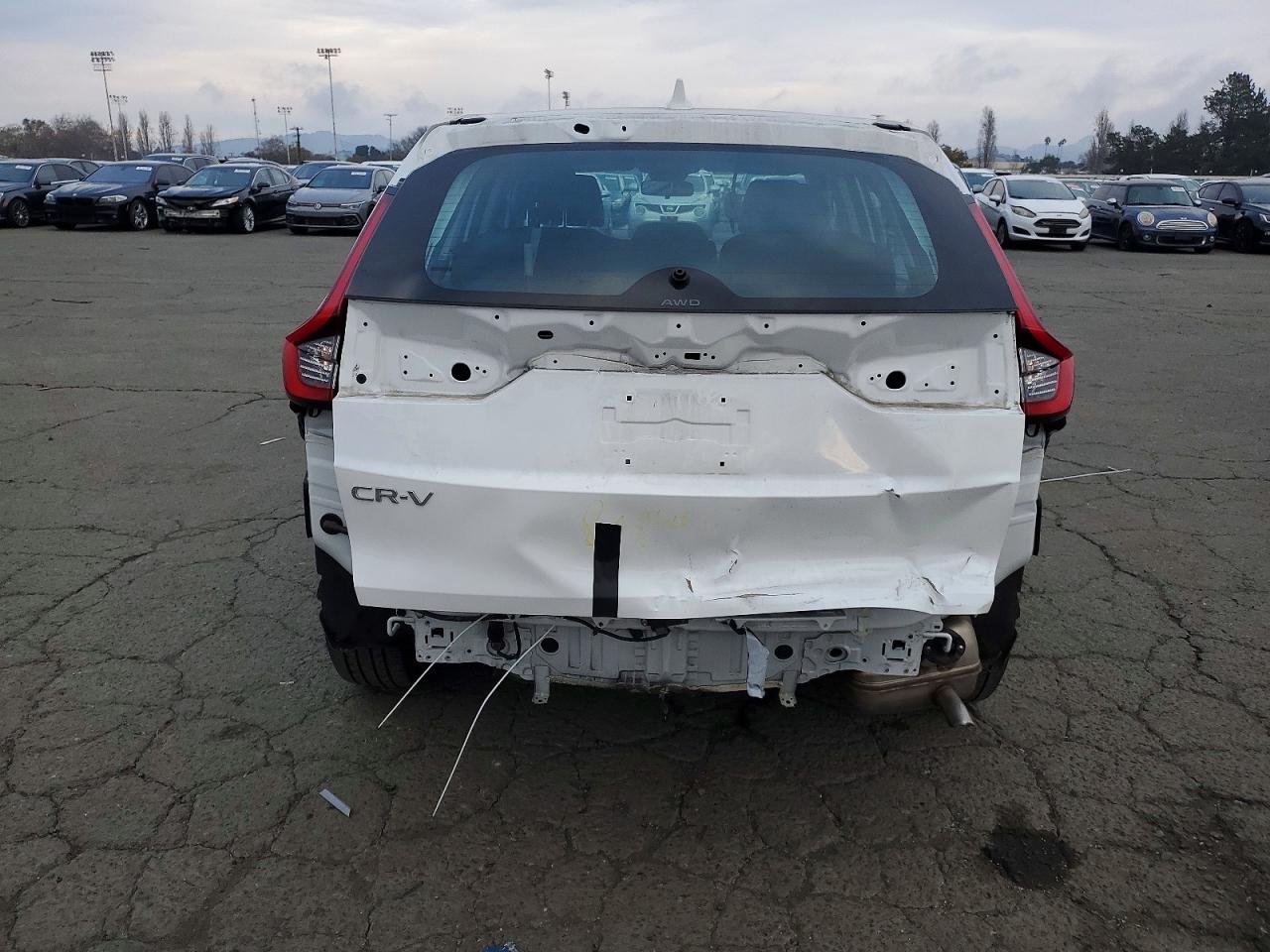 2024 HONDA CR-V LX photo 6