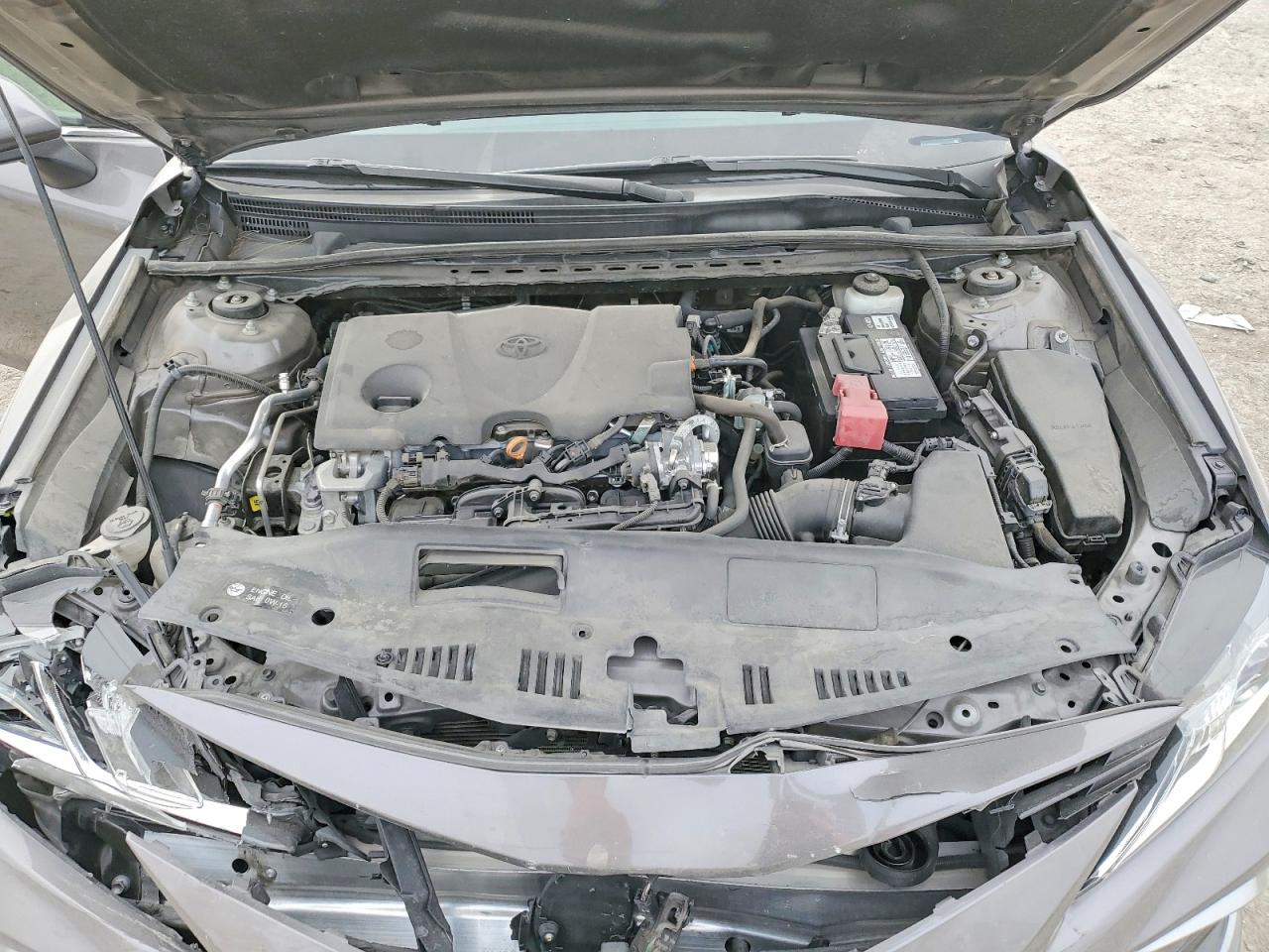 2021 TOYOTA CAMRY LE photo 11