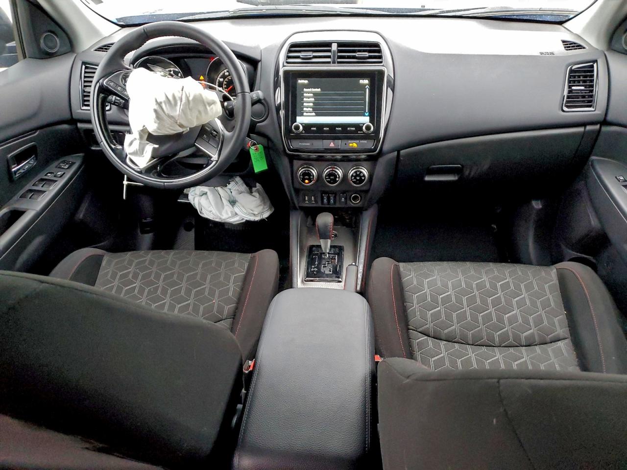 2025 MITSUBISHI OUTLANDER SPORT S photo 8