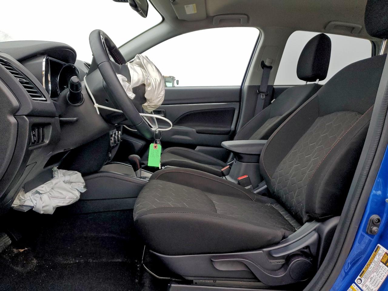 2025 MITSUBISHI OUTLANDER SPORT S photo 7