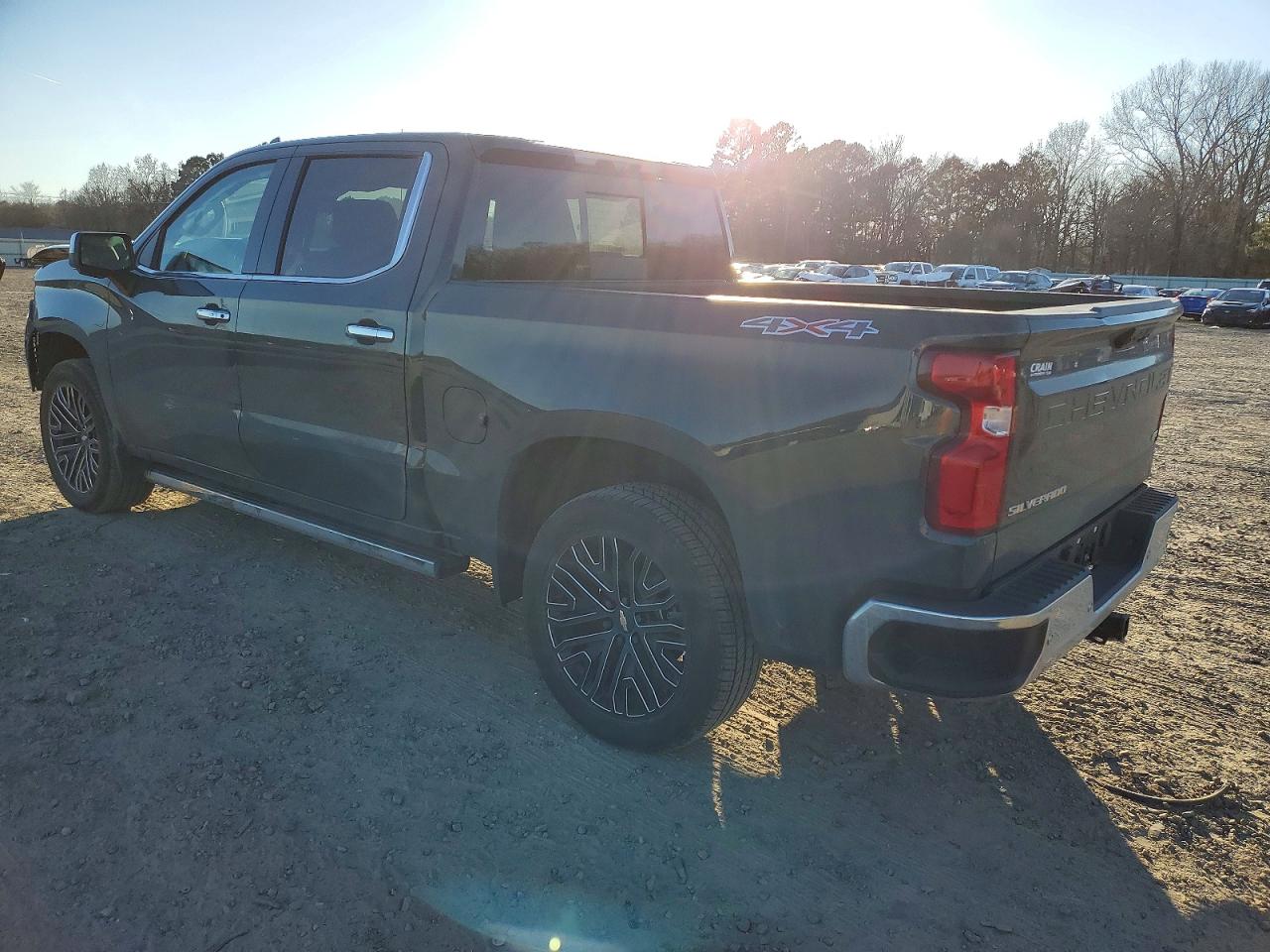 2025 CHEVROLET SILVERADO K1500 LTZ photo 2