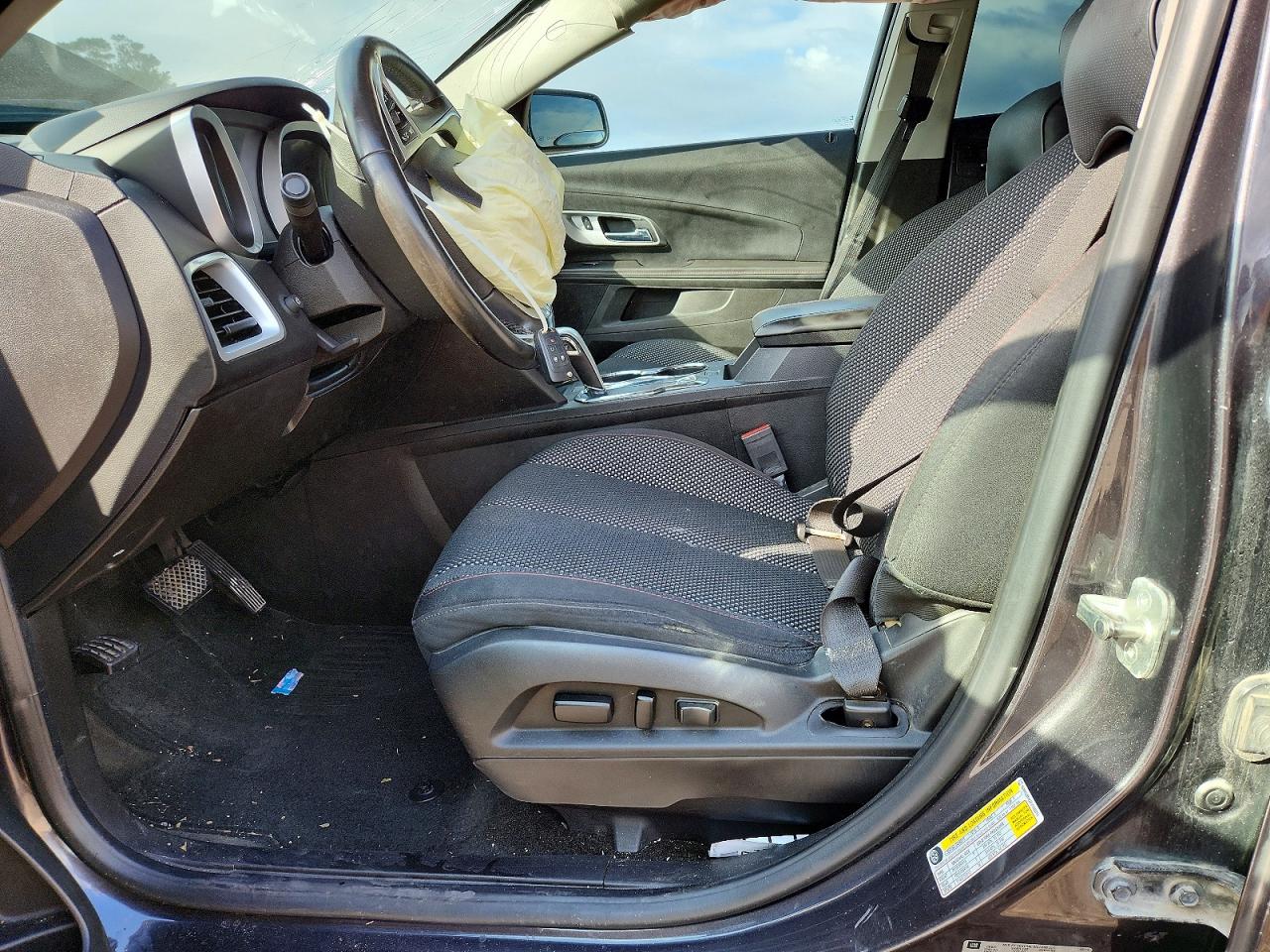 2015 CHEVROLET EQUINOX LT photo 7