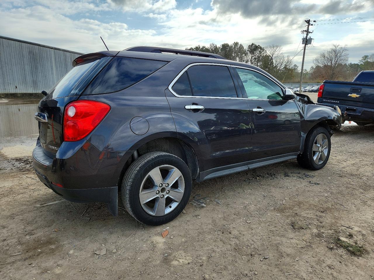 2015 CHEVROLET EQUINOX LT photo 3