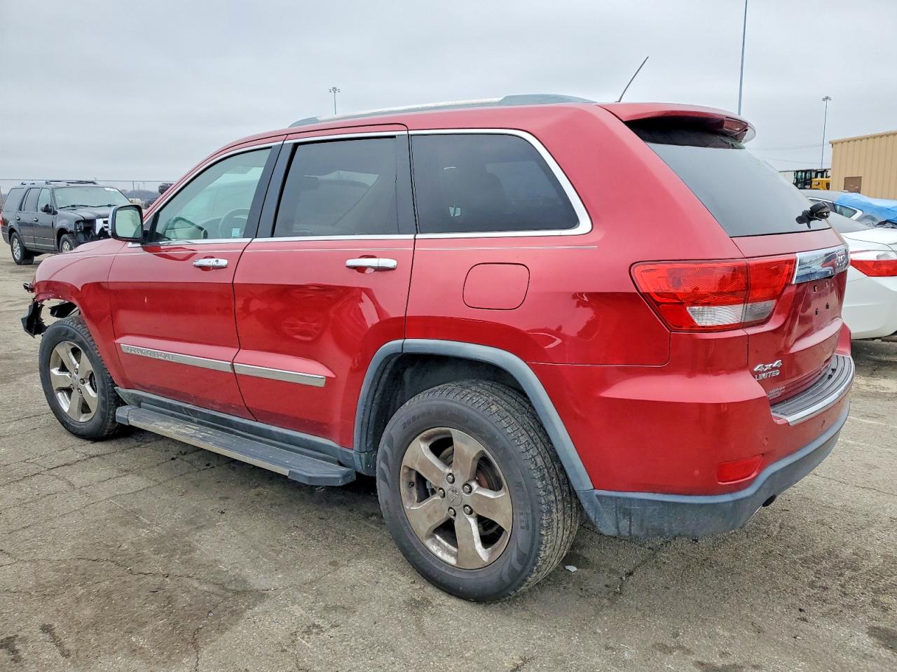 2011 JEEP GRAND CHEROKEE LIMITED photo 2