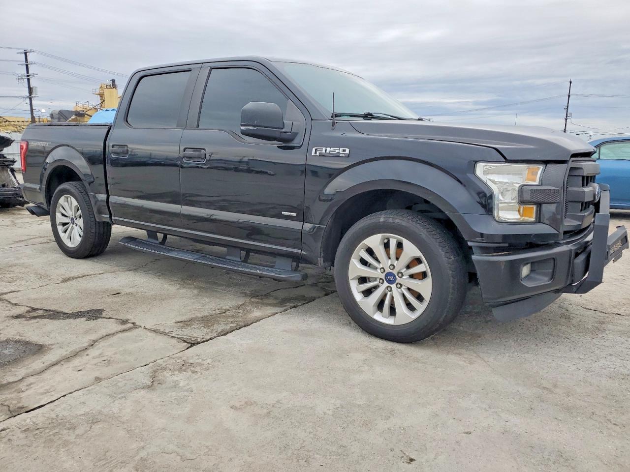 2016 FORD F150 SUPERCREW photo 4