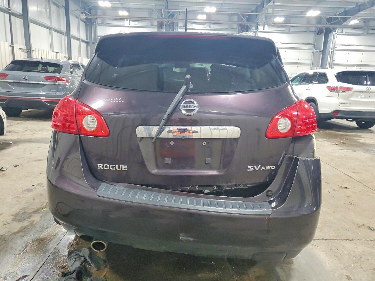 2011 NISSAN ROGUE S photo 6