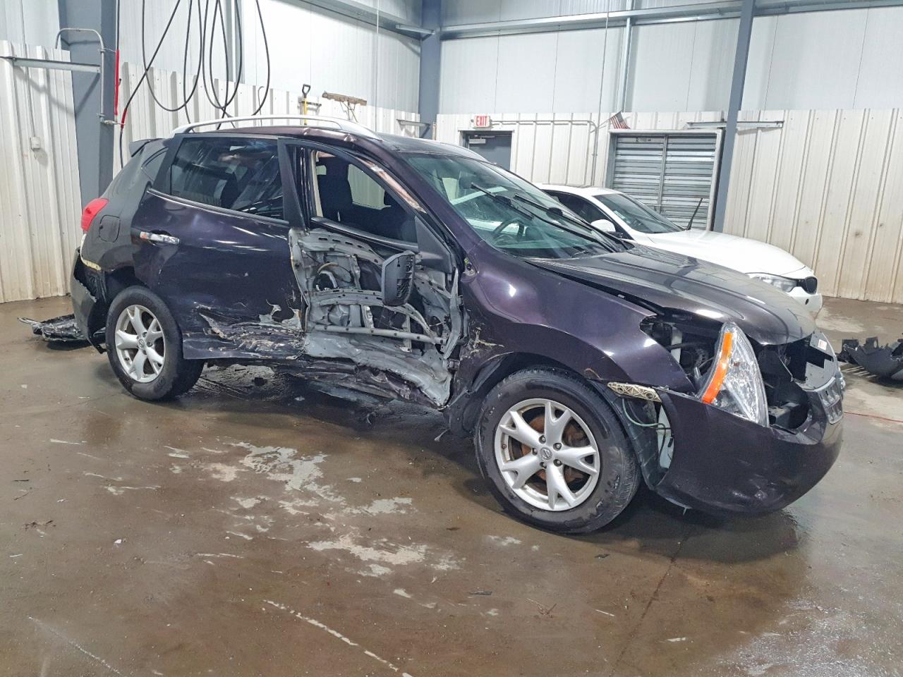 2011 NISSAN ROGUE S photo 4