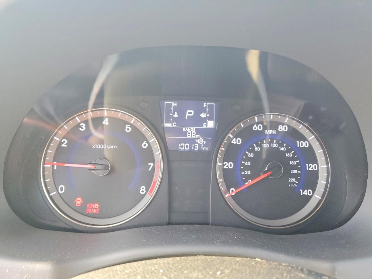 2016 HYUNDAI ACCENT SE photo 9